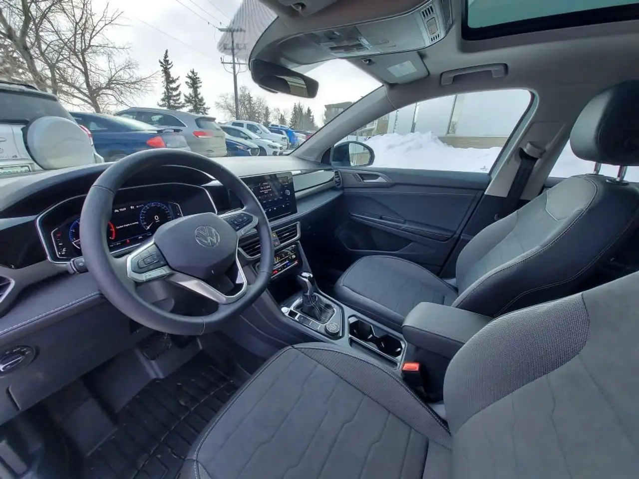 Volkswagen Taos снимка Volkswagen Taos
