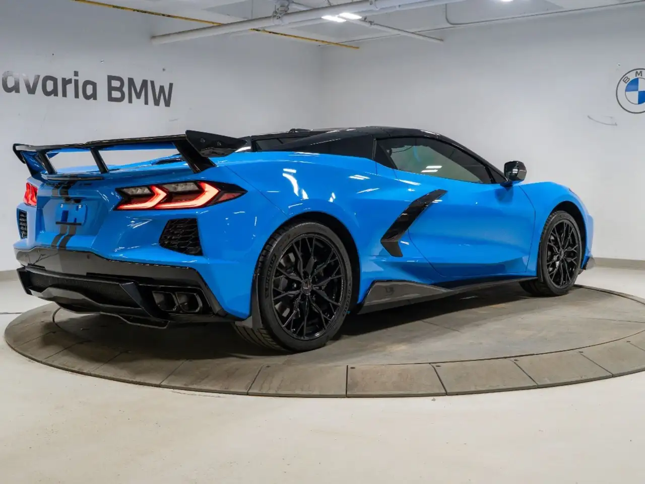 Chevrolet Corvette снимка Chevrolet Corvette