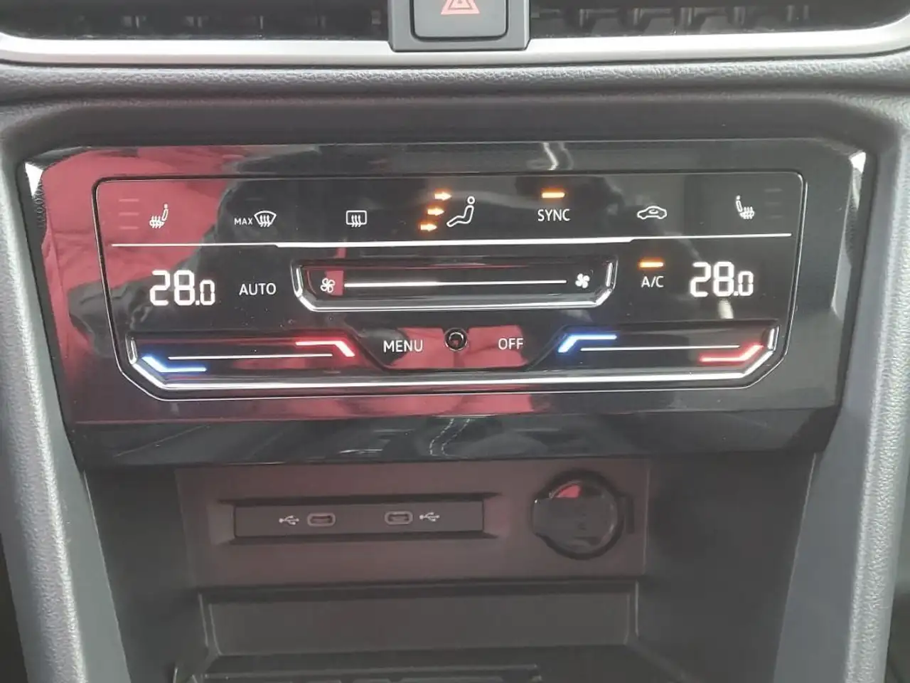Volkswagen Taos снимка Volkswagen Taos