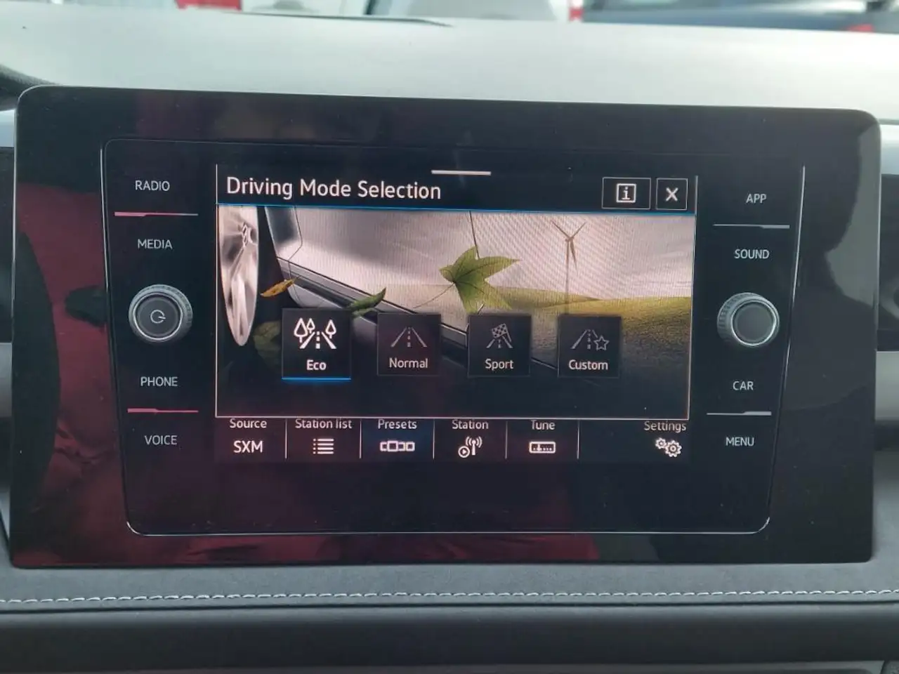 Volkswagen Taos снимка Volkswagen Taos