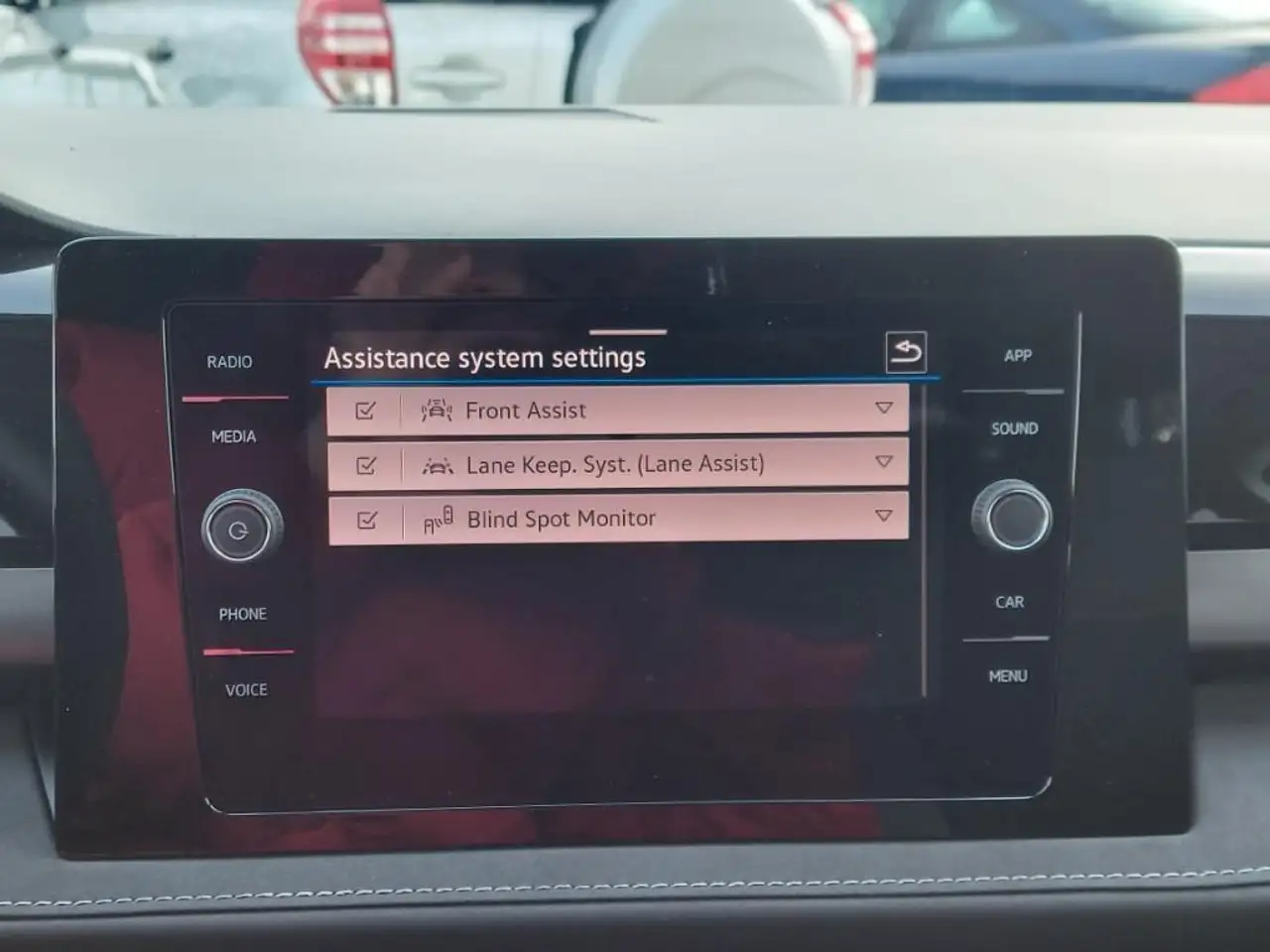 Volkswagen Taos снимка Volkswagen Taos