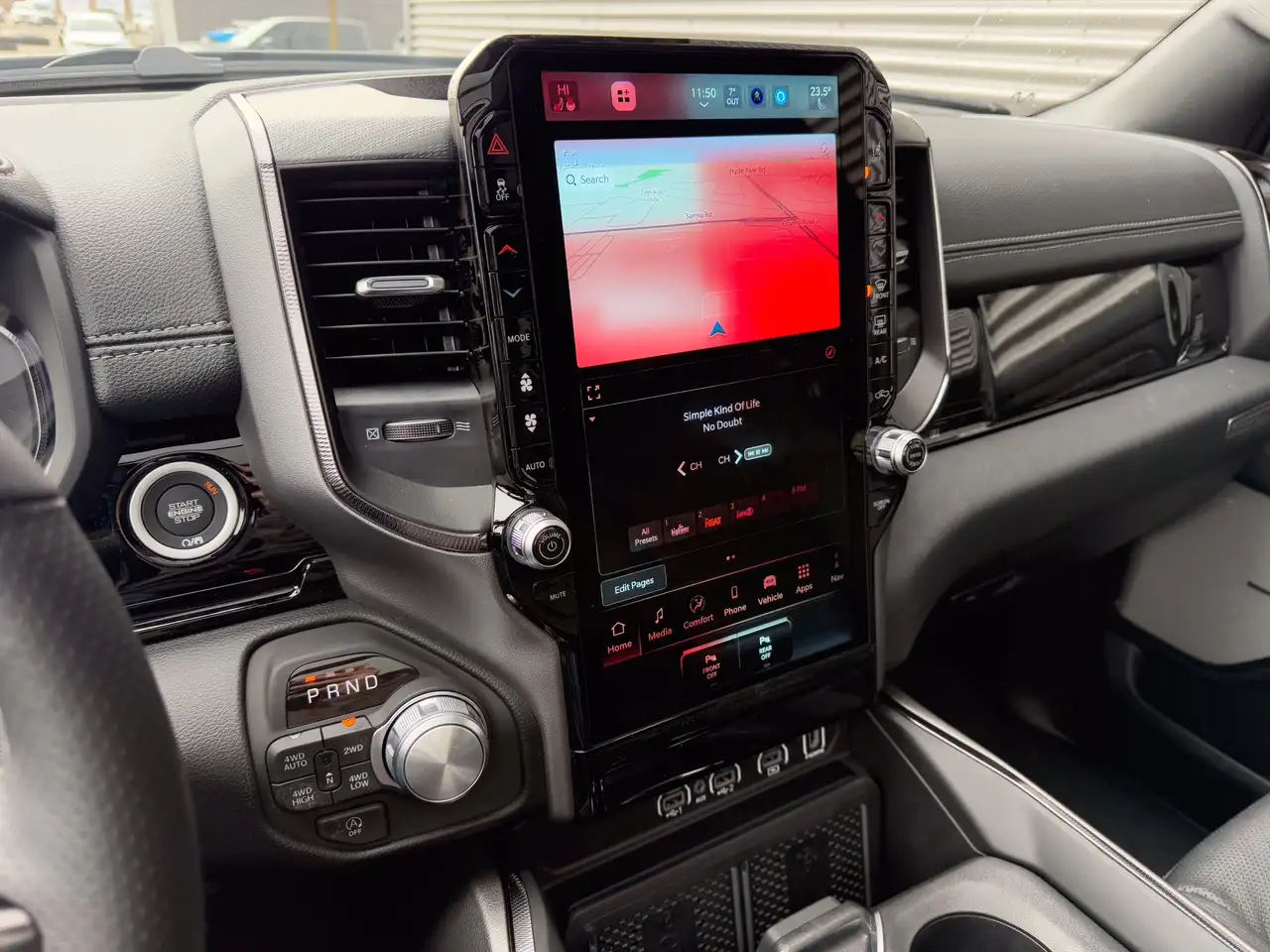 RAM 1500 снимка RAM 1500
