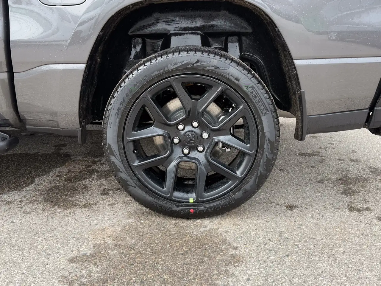 RAM 1500 снимка RAM 1500