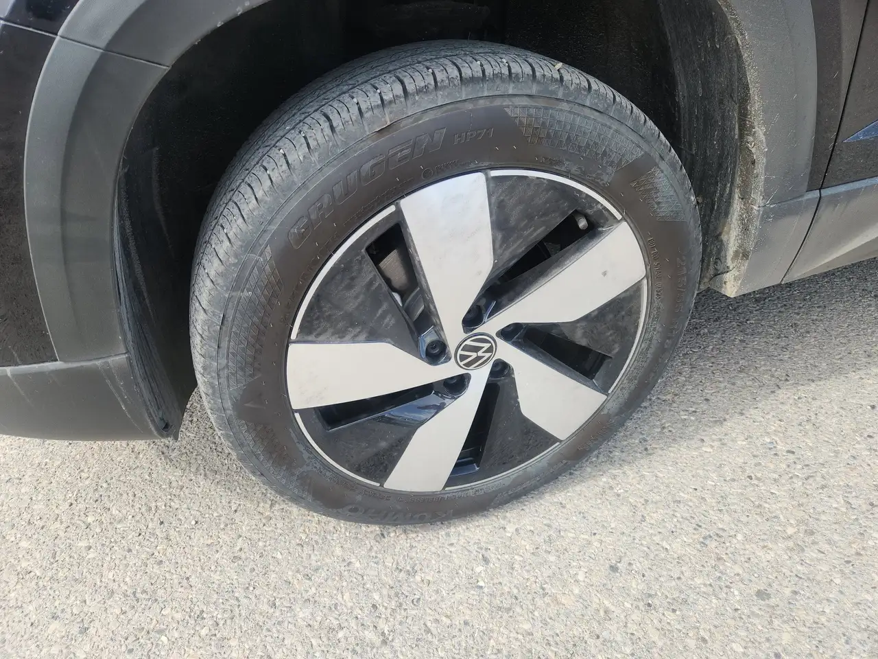 Volkswagen Taos снимка Volkswagen Taos