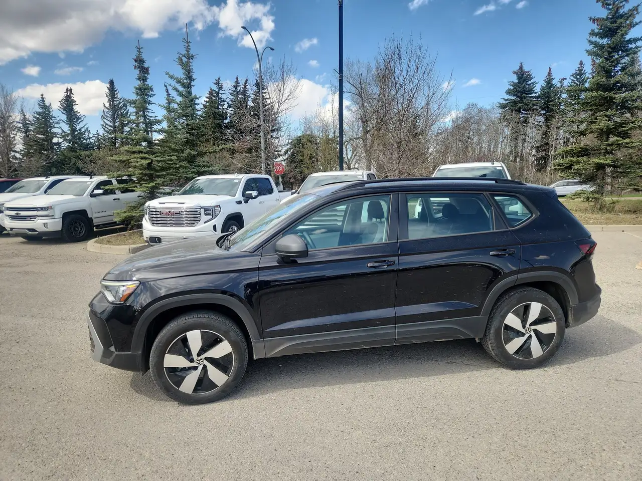 Volkswagen Taos снимка Volkswagen Taos