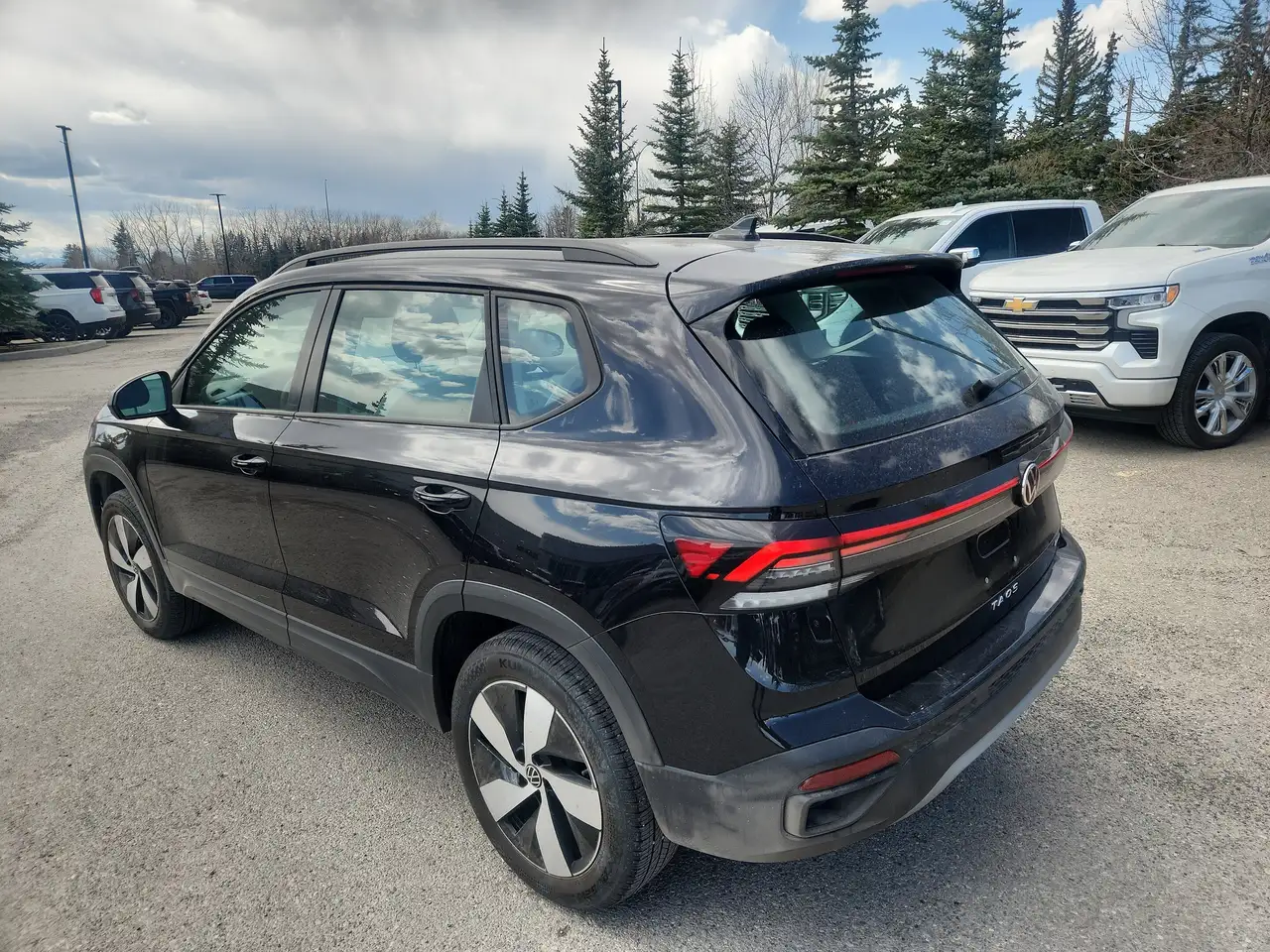 Volkswagen Taos снимка Volkswagen Taos
