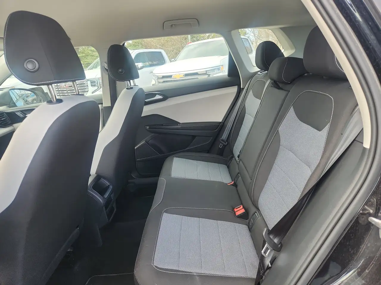 Volkswagen Taos снимка Volkswagen Taos