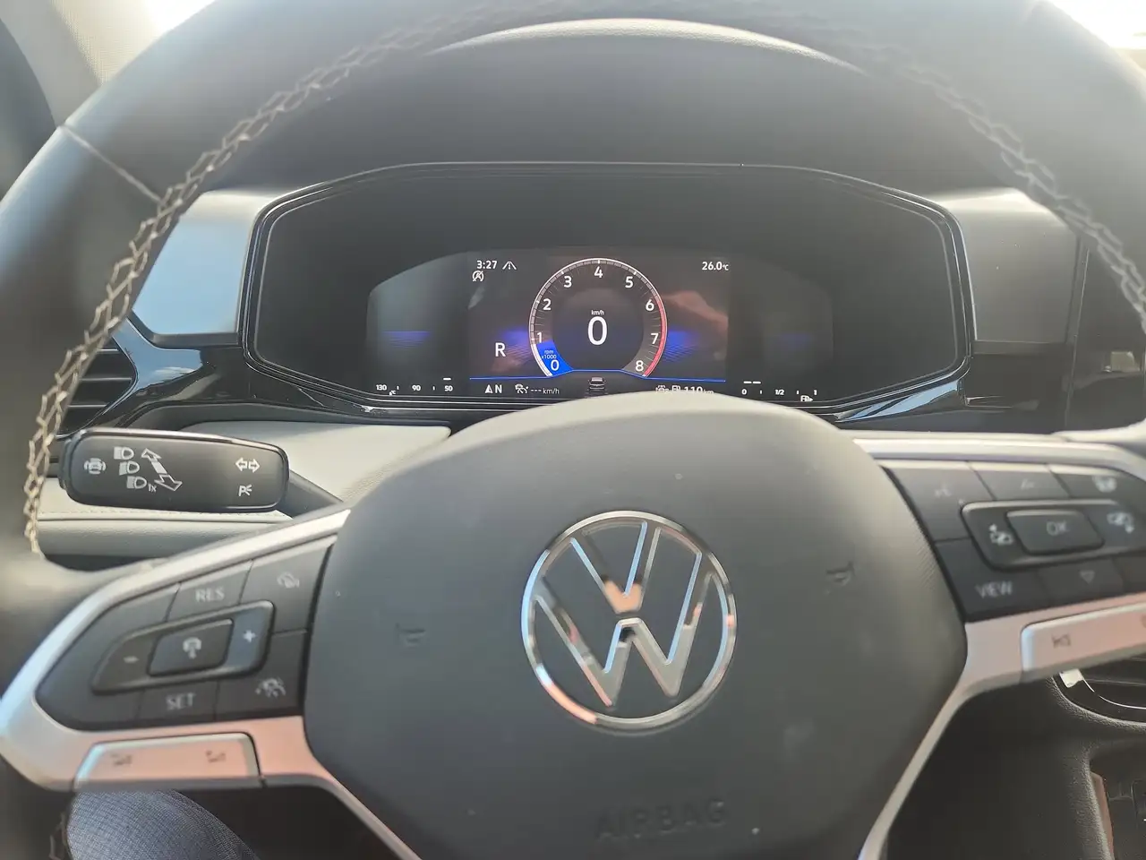 Volkswagen Taos снимка Volkswagen Taos