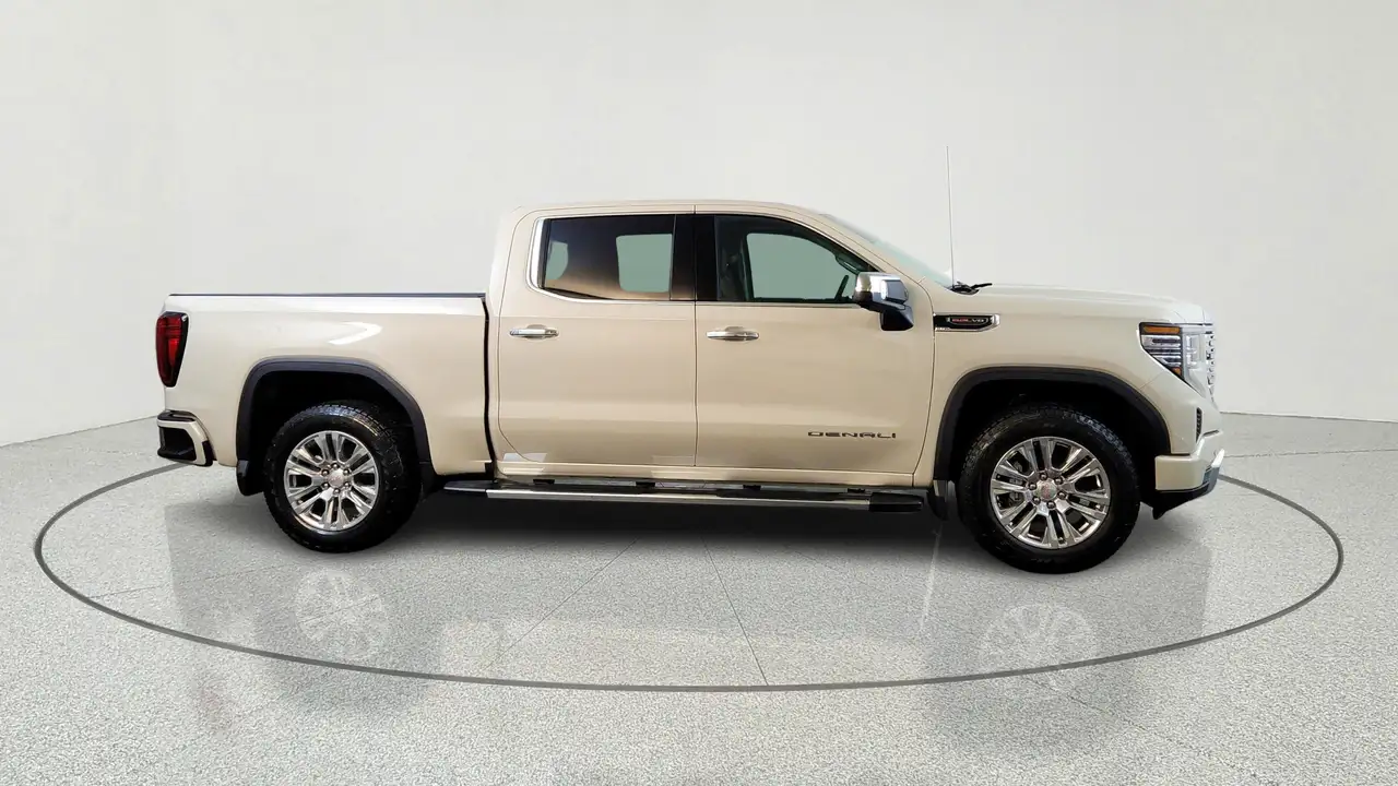 GMC Sierra 1500 photo GMC Sierra 1500