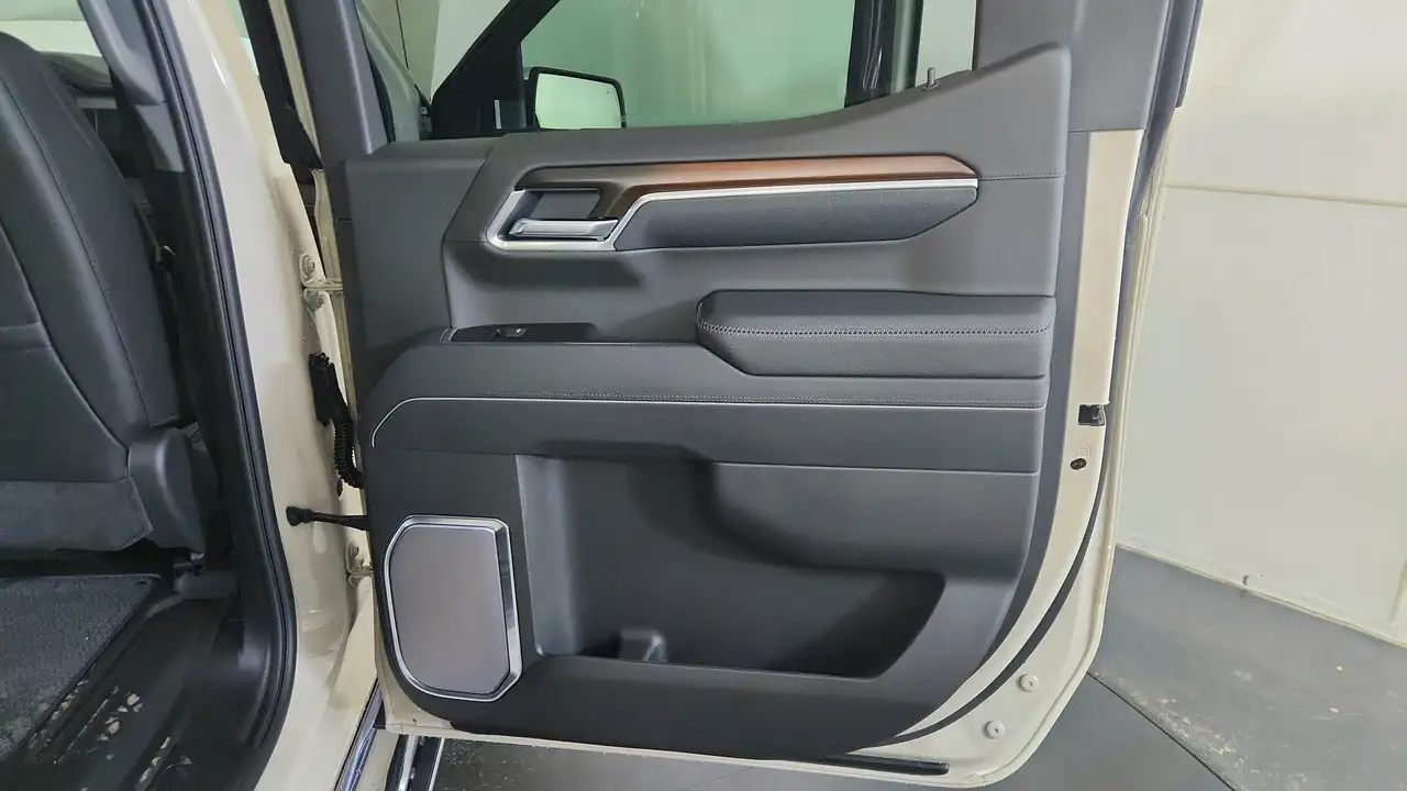 GMC Sierra 1500 photo GMC Sierra 1500