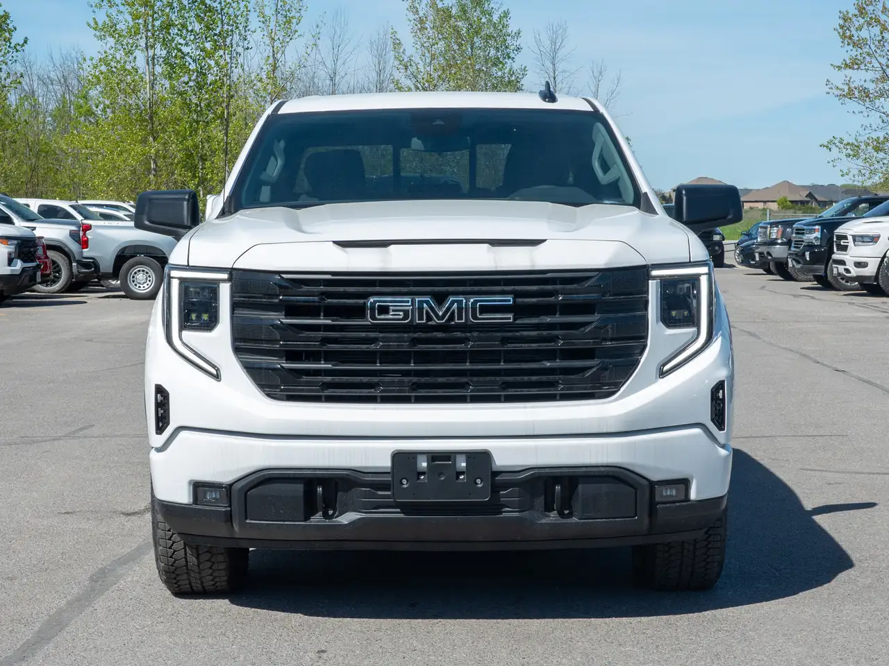GMC Sierra 1500 photo GMC Sierra 1500