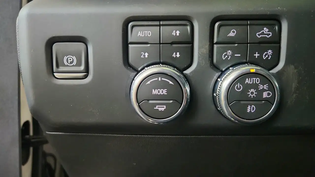 GMC Sierra 1500 photo GMC Sierra 1500