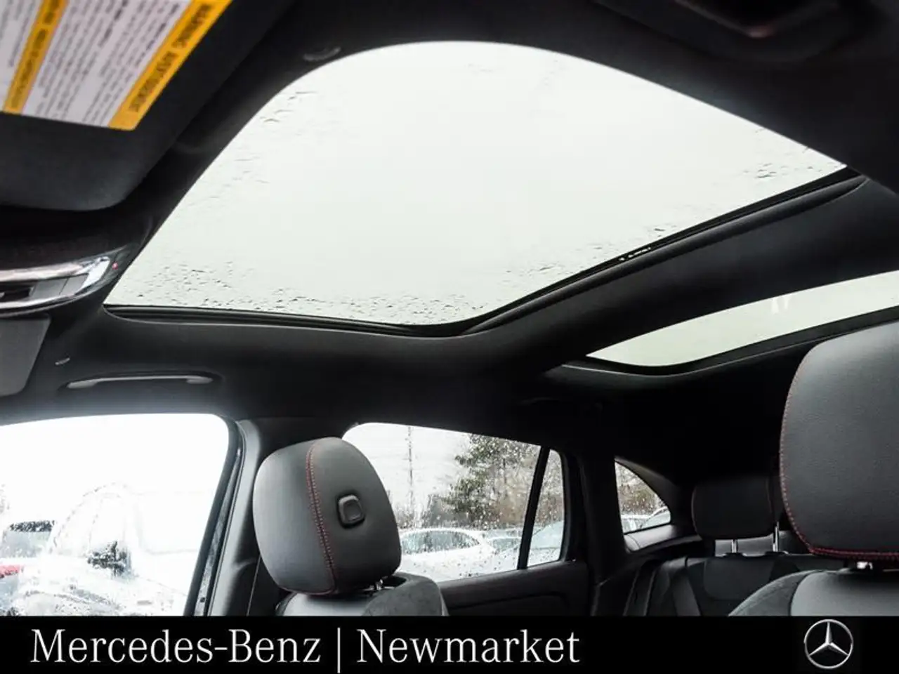 Mercedes-Benz GLA снимка Mercedes-Benz GLA