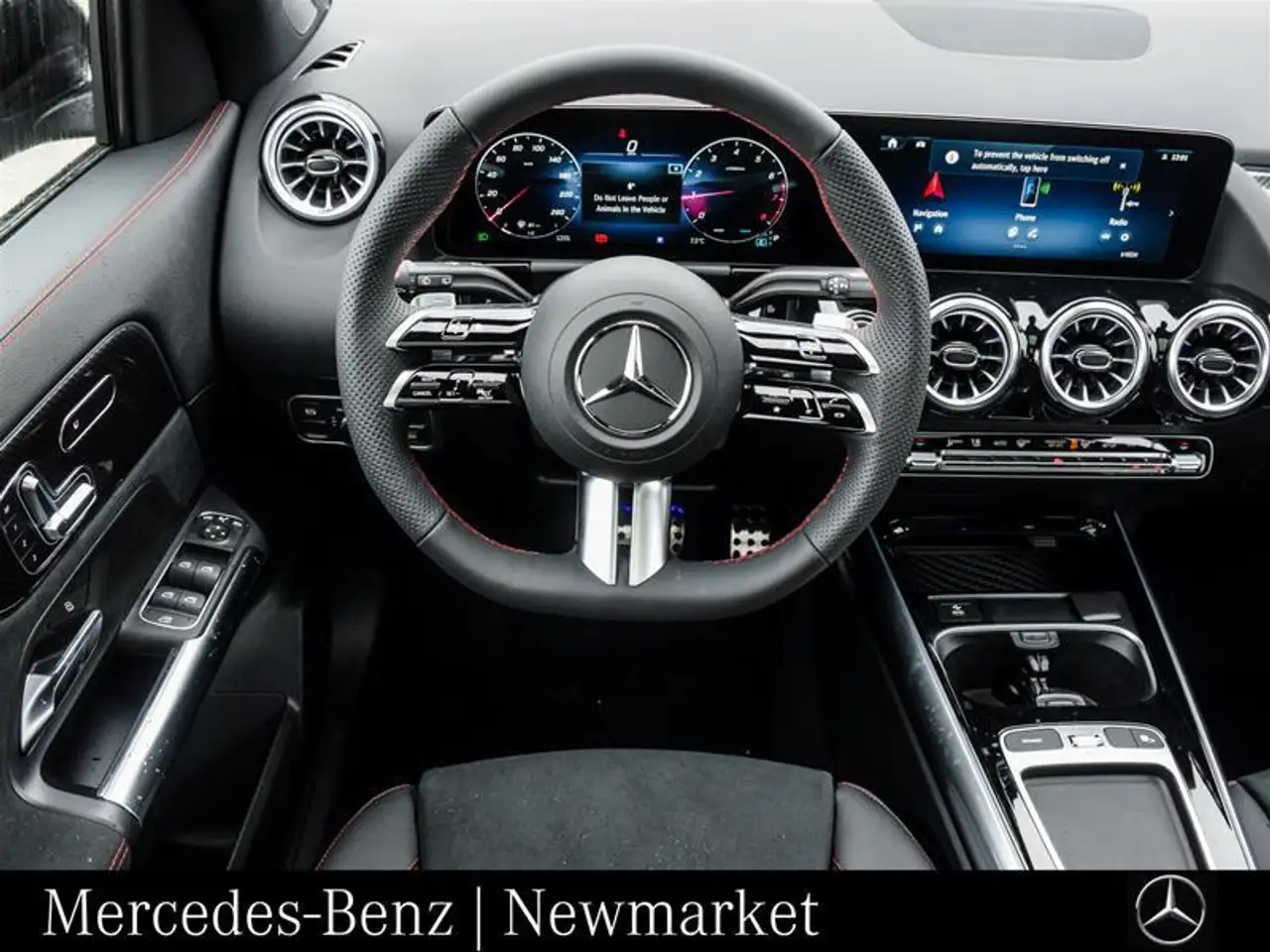 Mercedes-Benz GLA снимка Mercedes-Benz GLA