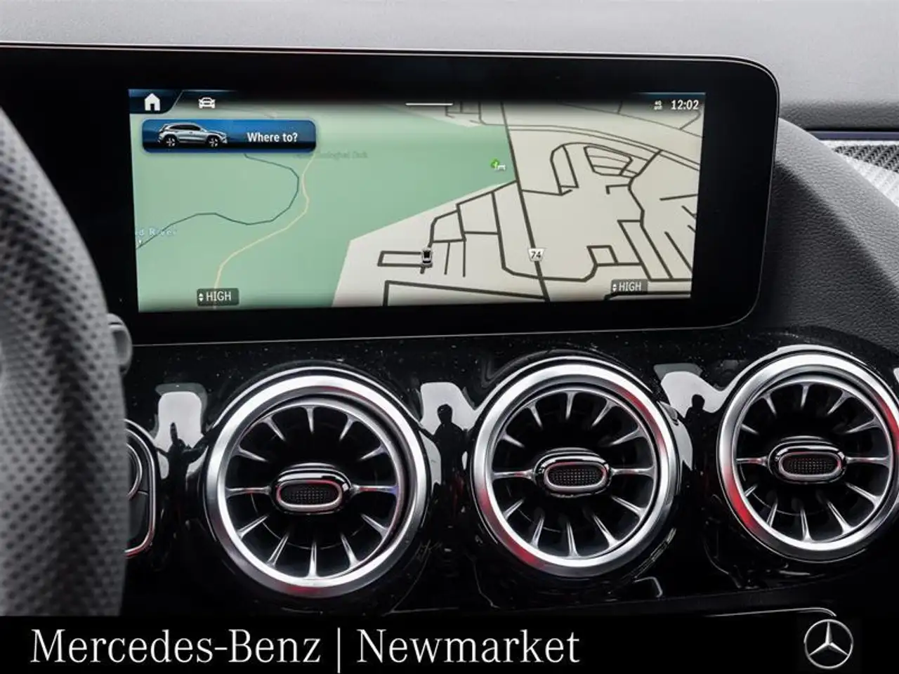 Mercedes-Benz GLA снимка Mercedes-Benz GLA