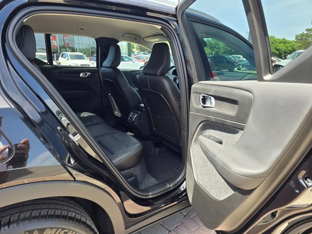 Volvo XC40 снимка Volvo XC40