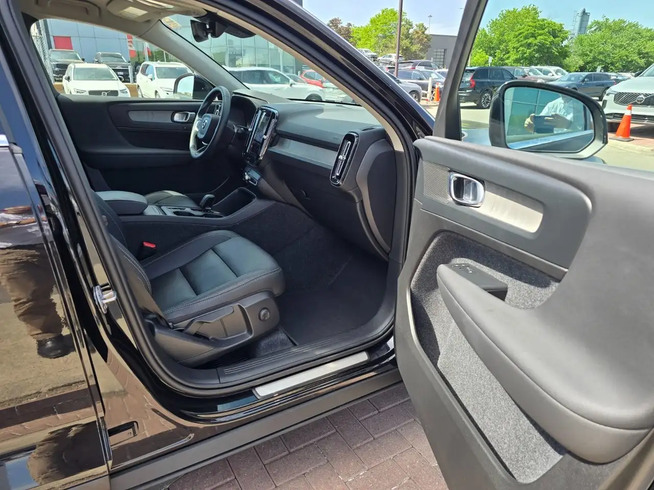 Volvo XC40 снимка Volvo XC40
