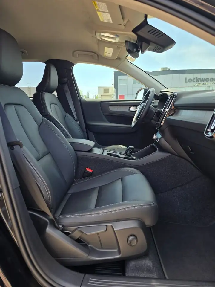 Volvo XC40 снимка Volvo XC40