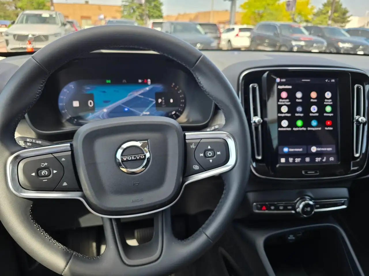 Volvo XC40 снимка Volvo XC40