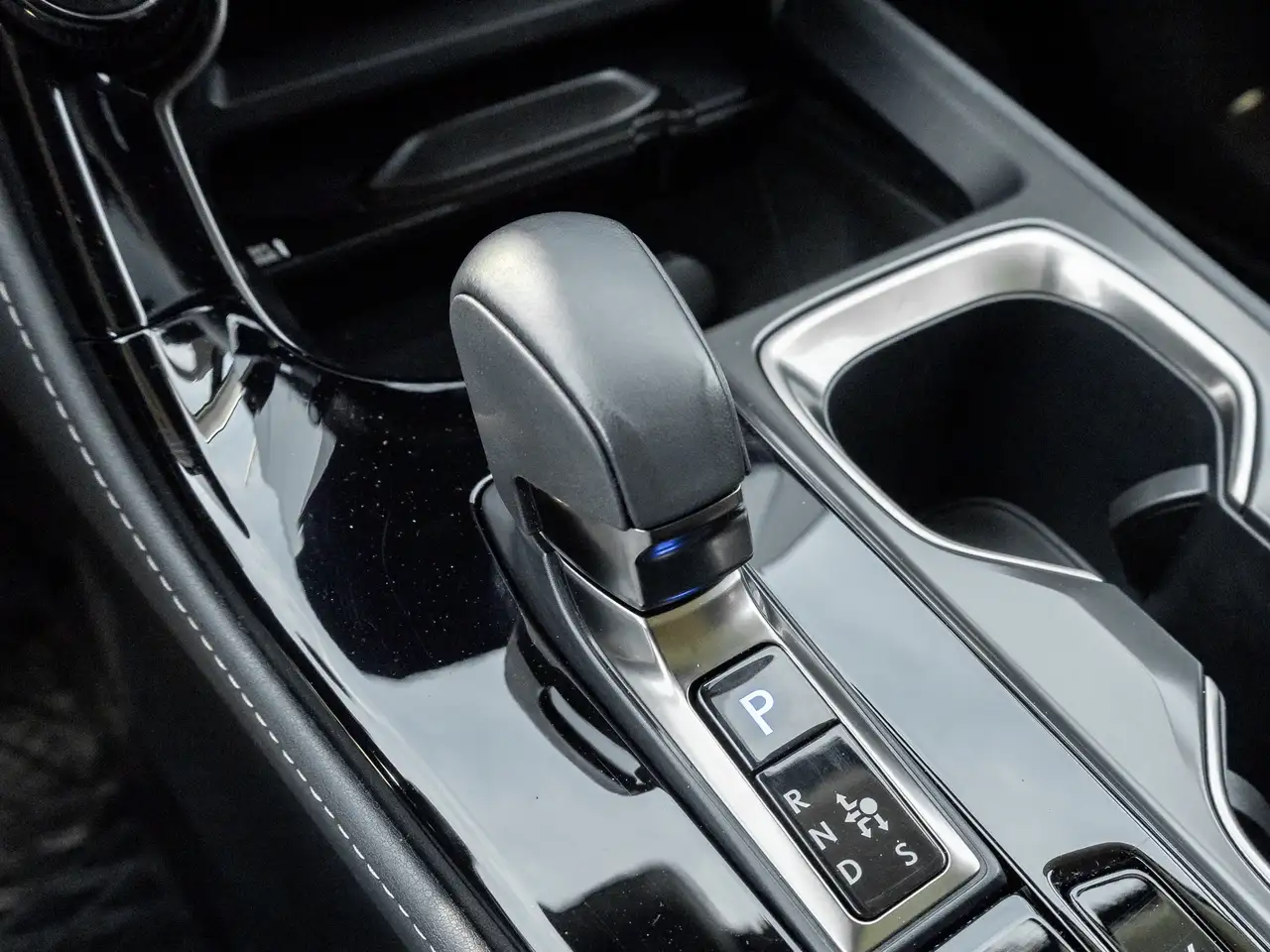 Lexus NX photo Lexus NX