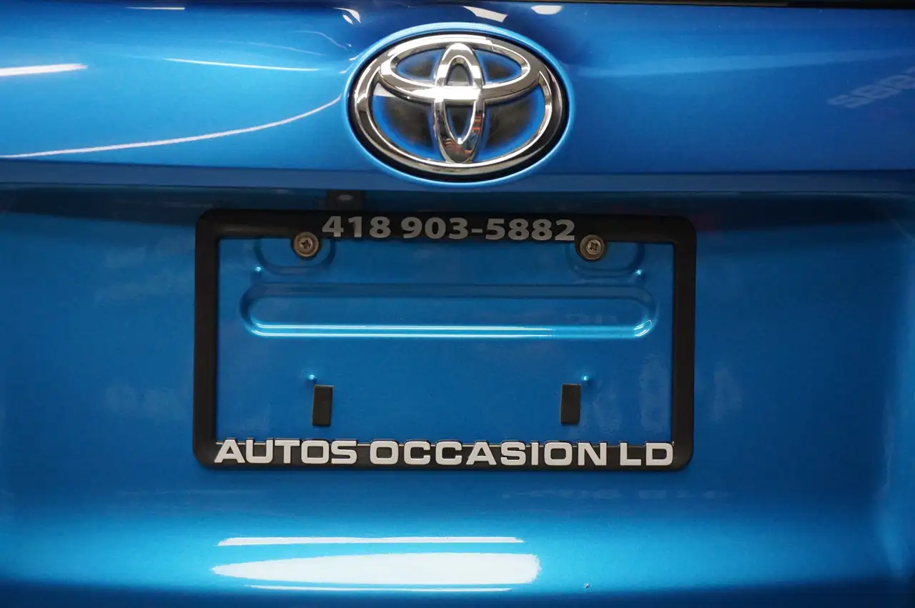 Toyota RAV 4 снимка Toyota RAV 4