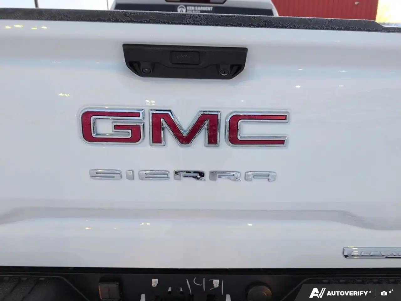 GMC Sierra 1500 снимка GMC Sierra 1500