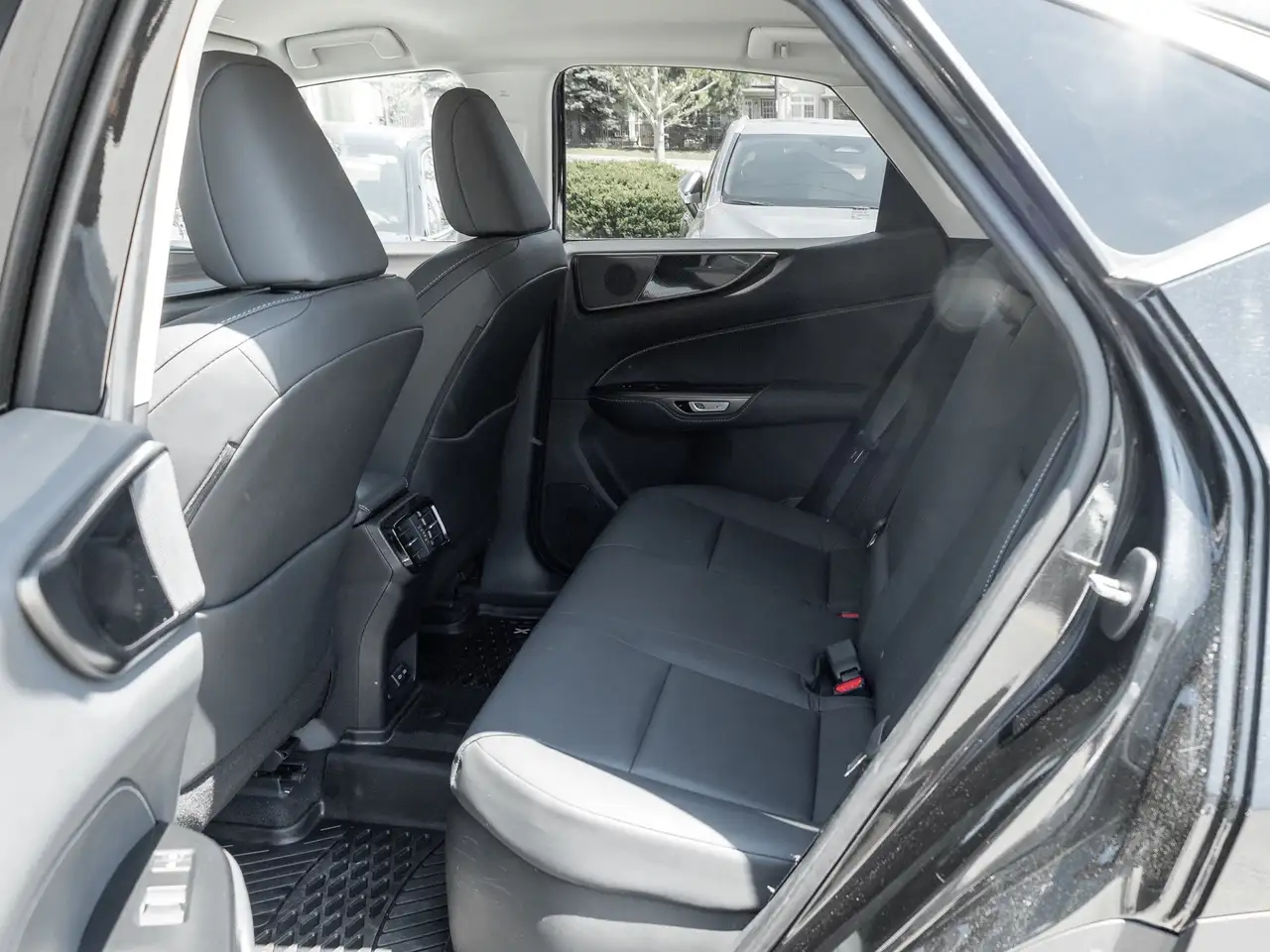 Lexus NX photo Lexus NX