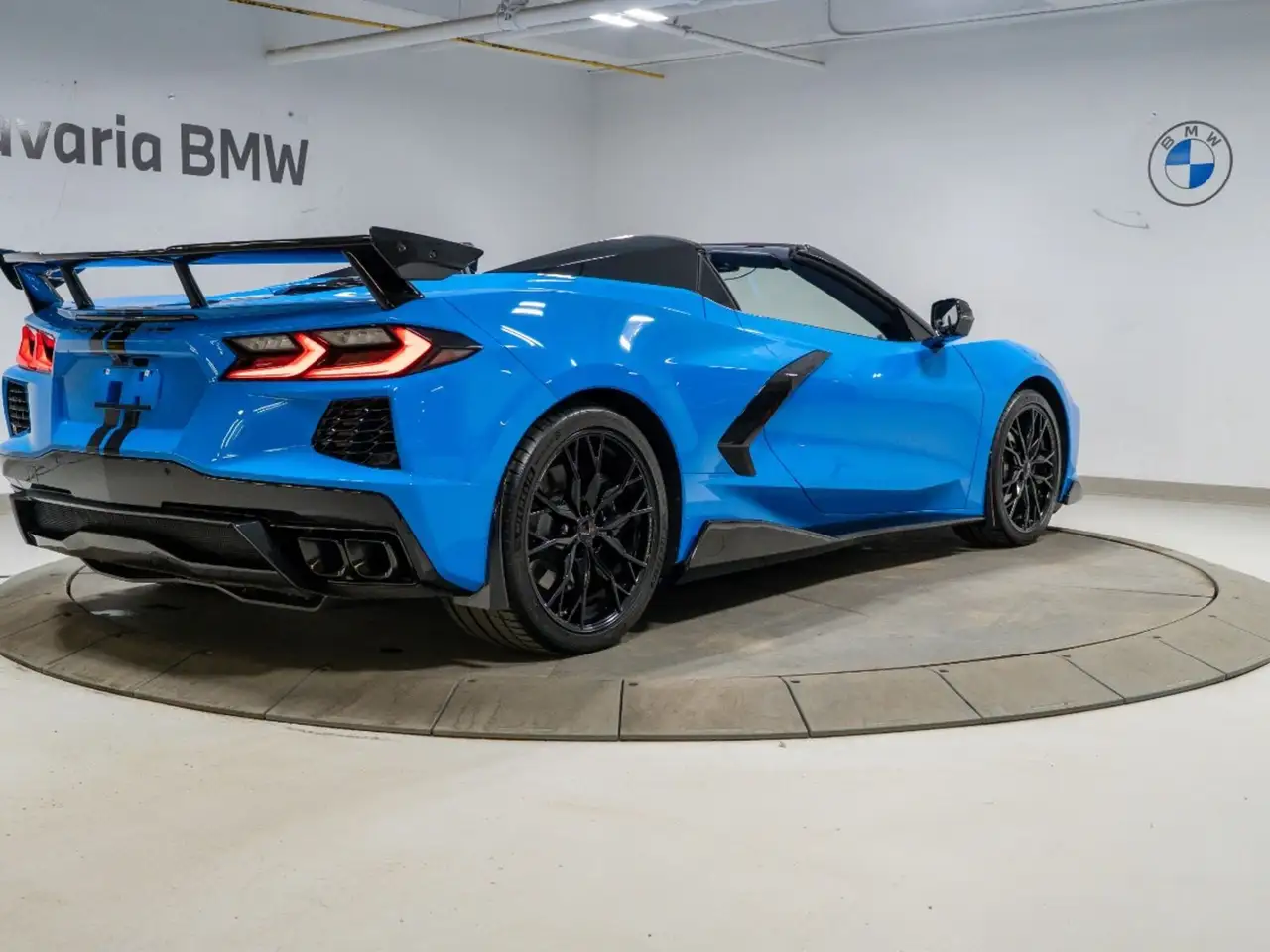 Chevrolet Corvette снимка Chevrolet Corvette