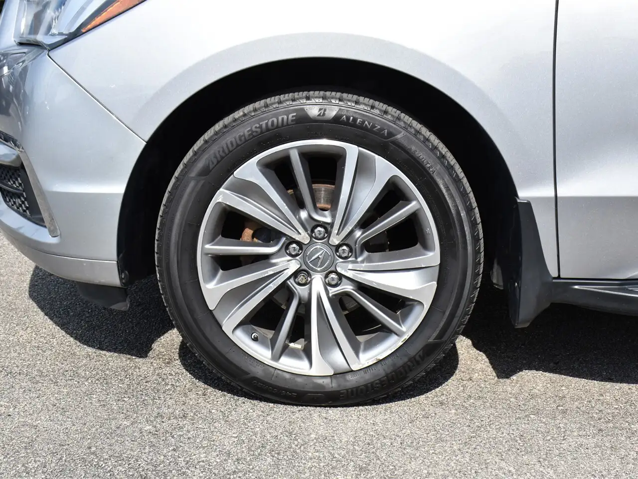 Acura MDX снимка Acura MDX