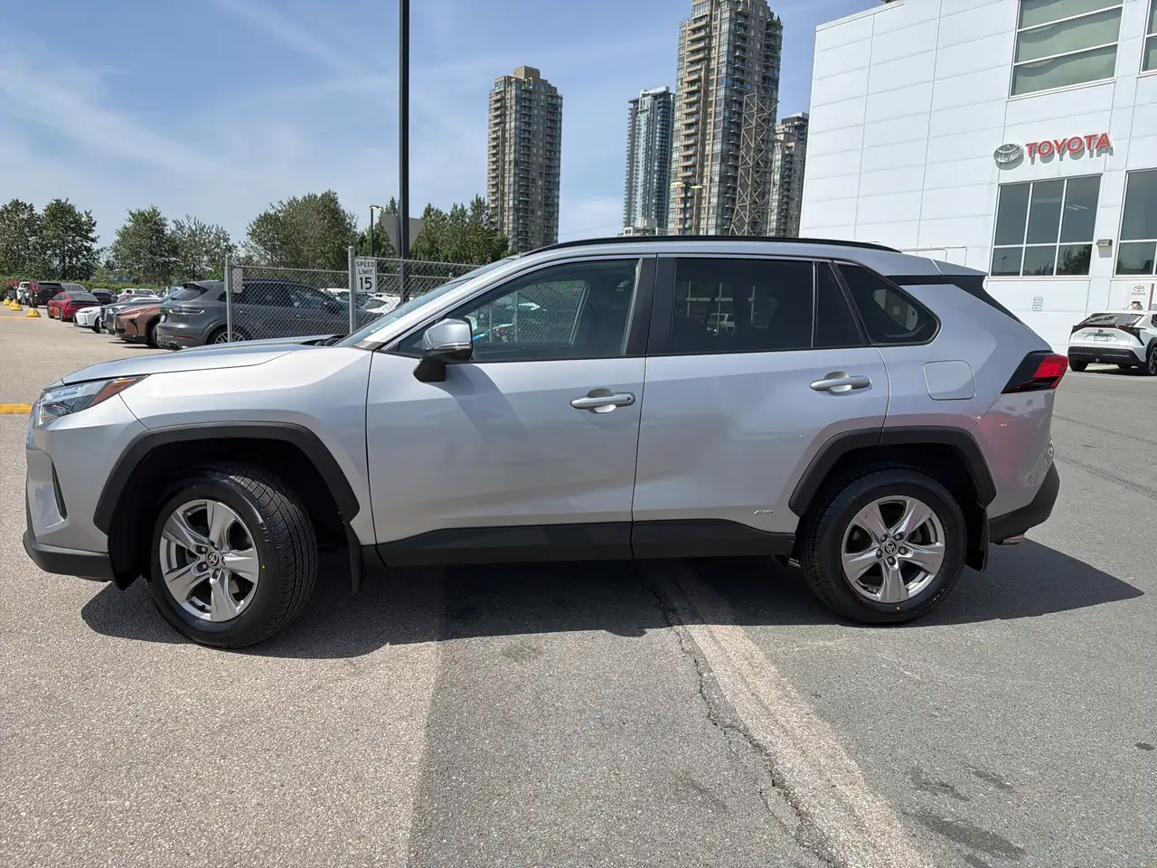 Toyota RAV 4 снимка Toyota RAV 4