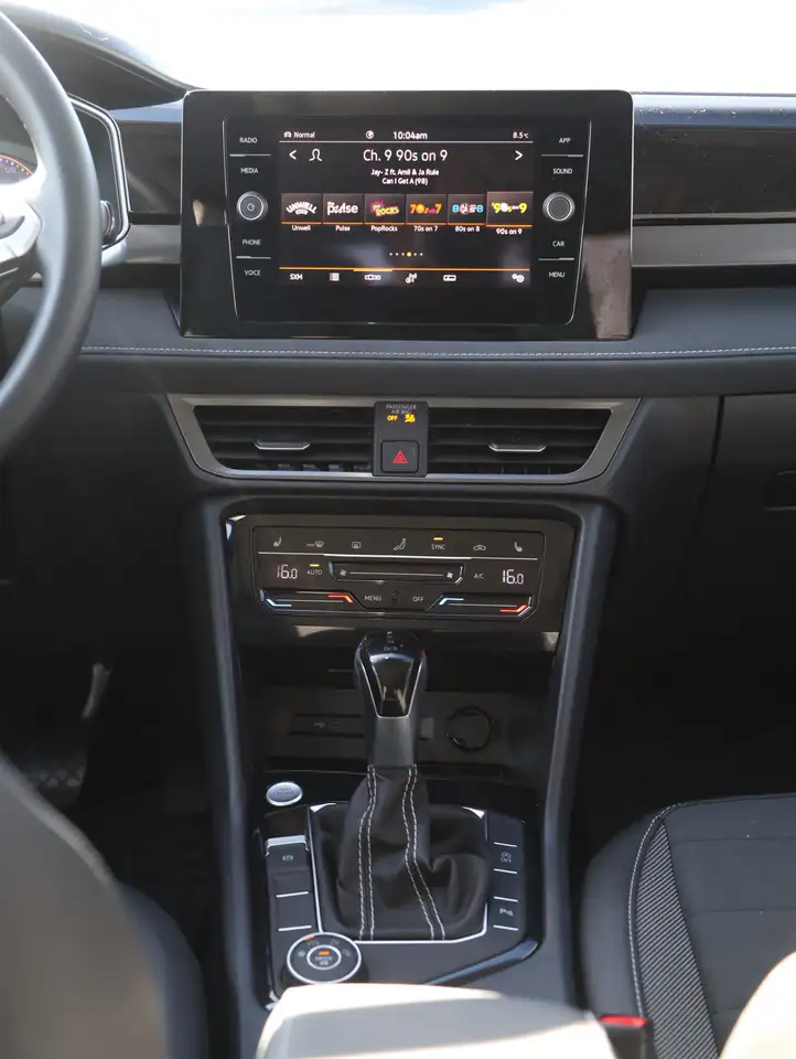 Volkswagen Taos снимка Volkswagen Taos