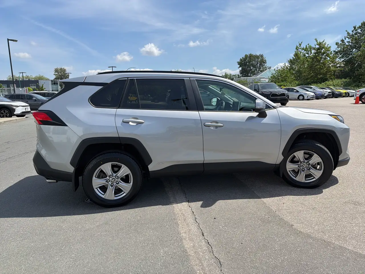 Toyota RAV 4 снимка Toyota RAV 4