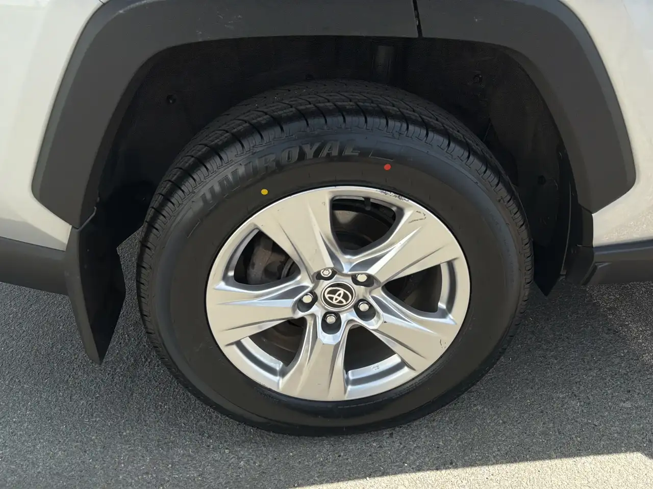 Toyota RAV 4 снимка Toyota RAV 4