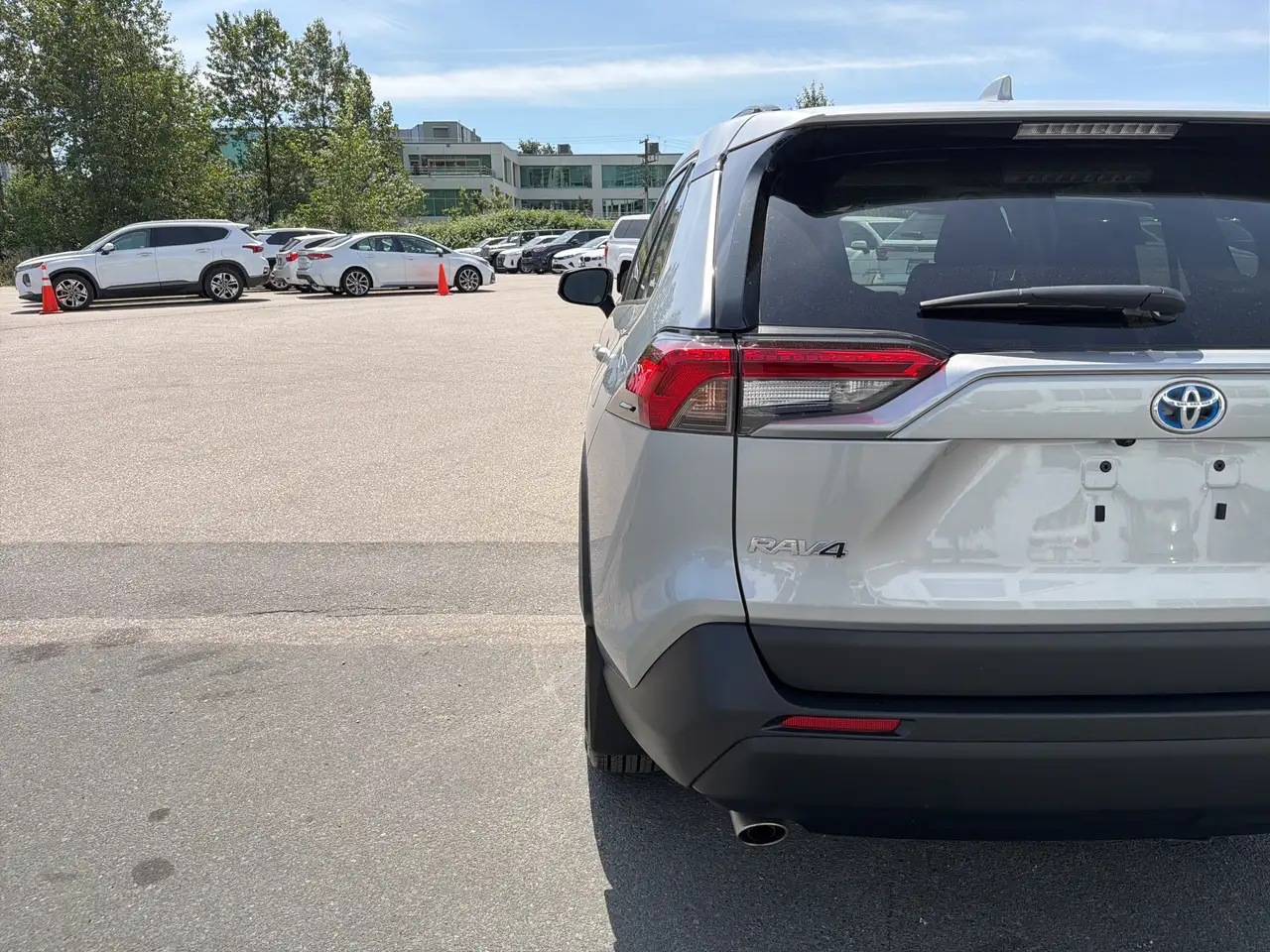 Toyota RAV 4 снимка Toyota RAV 4