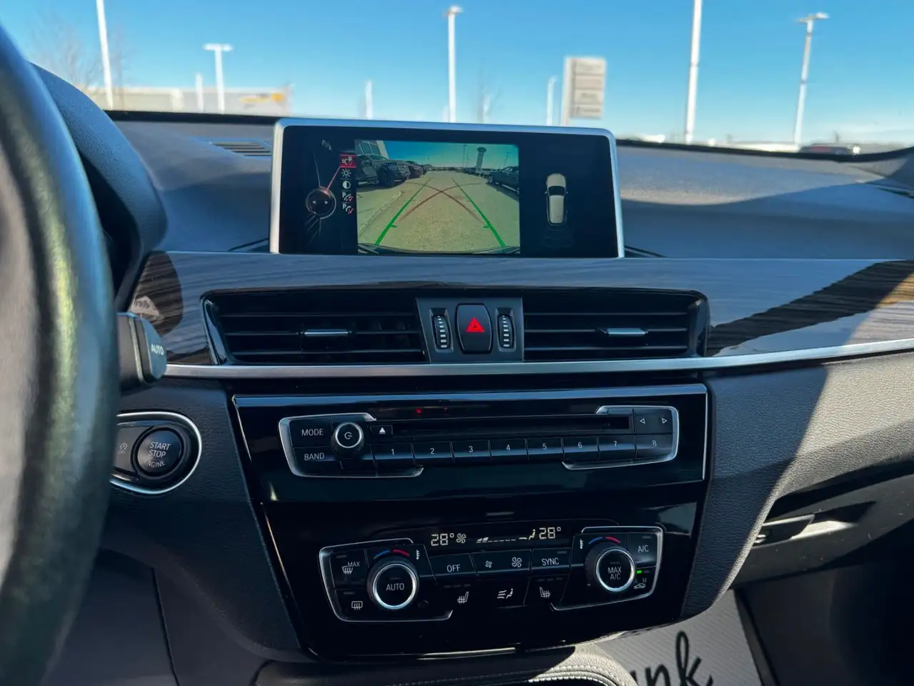 BMW X1 снимка BMW X1