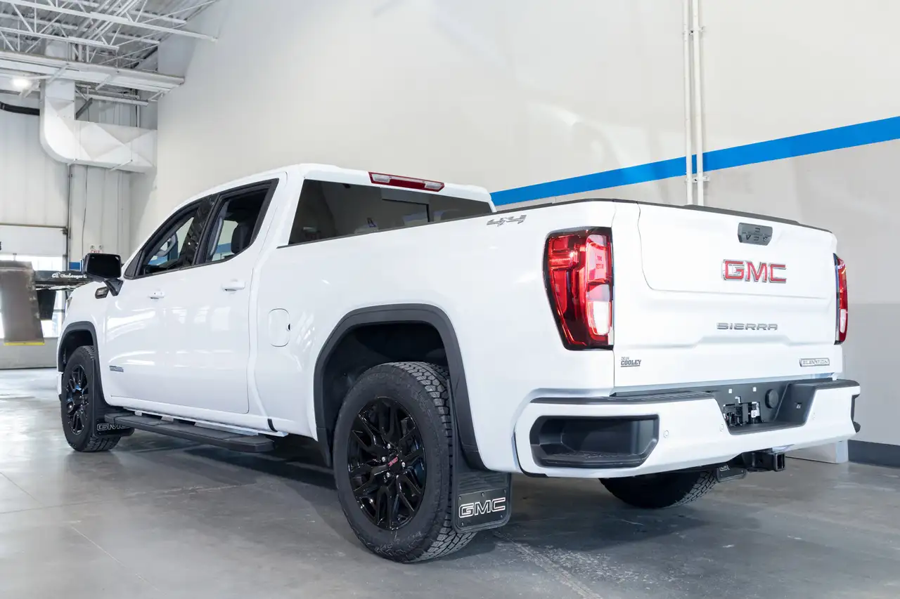 GMC Sierra 1500 снимка GMC Sierra 1500