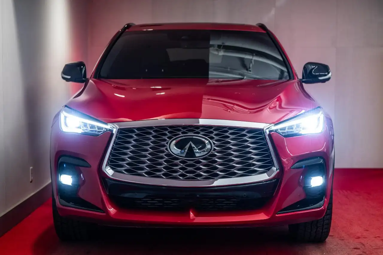 Infiniti QX55 fotografie Infiniti QX55