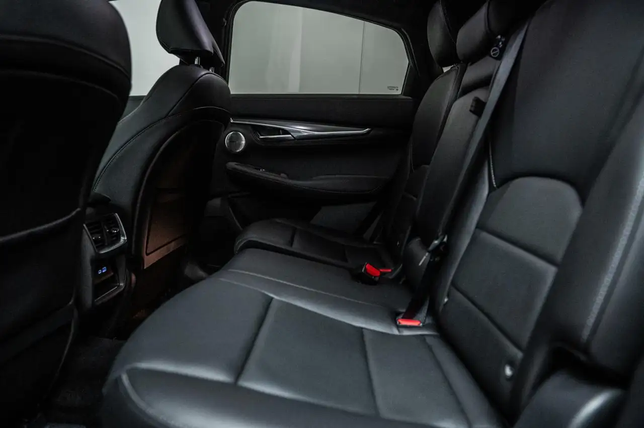 Infiniti QX55 fotografie Infiniti QX55