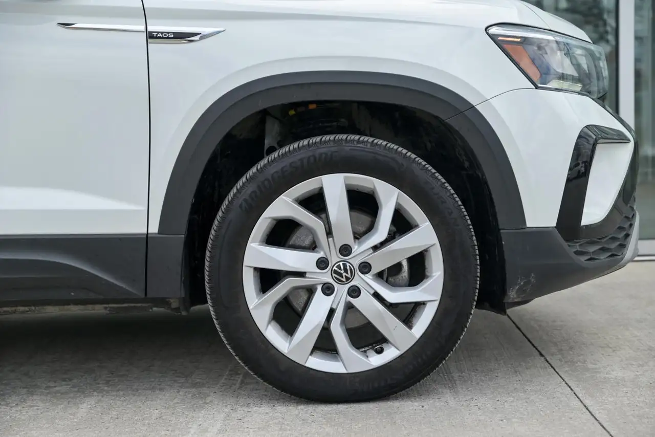 Volkswagen Taos снимка Volkswagen Taos