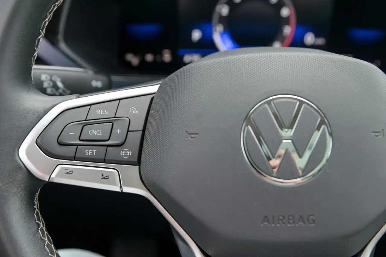 Volkswagen Taos снимка Volkswagen Taos