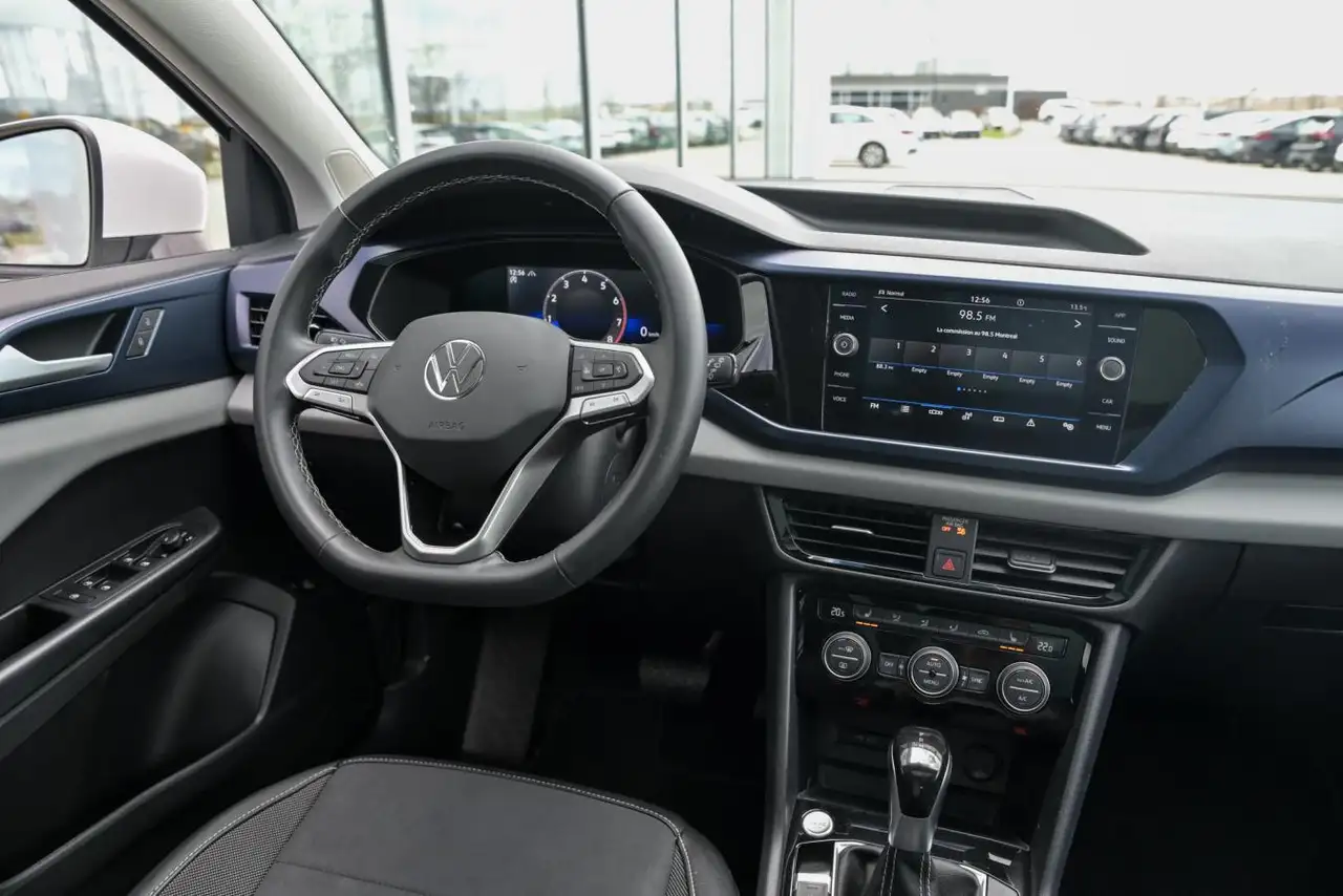 Volkswagen Taos снимка Volkswagen Taos