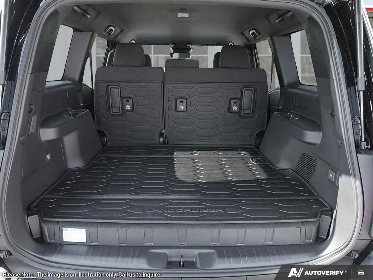 Toyota Land Cruiser photo Toyota Land Cruiser
