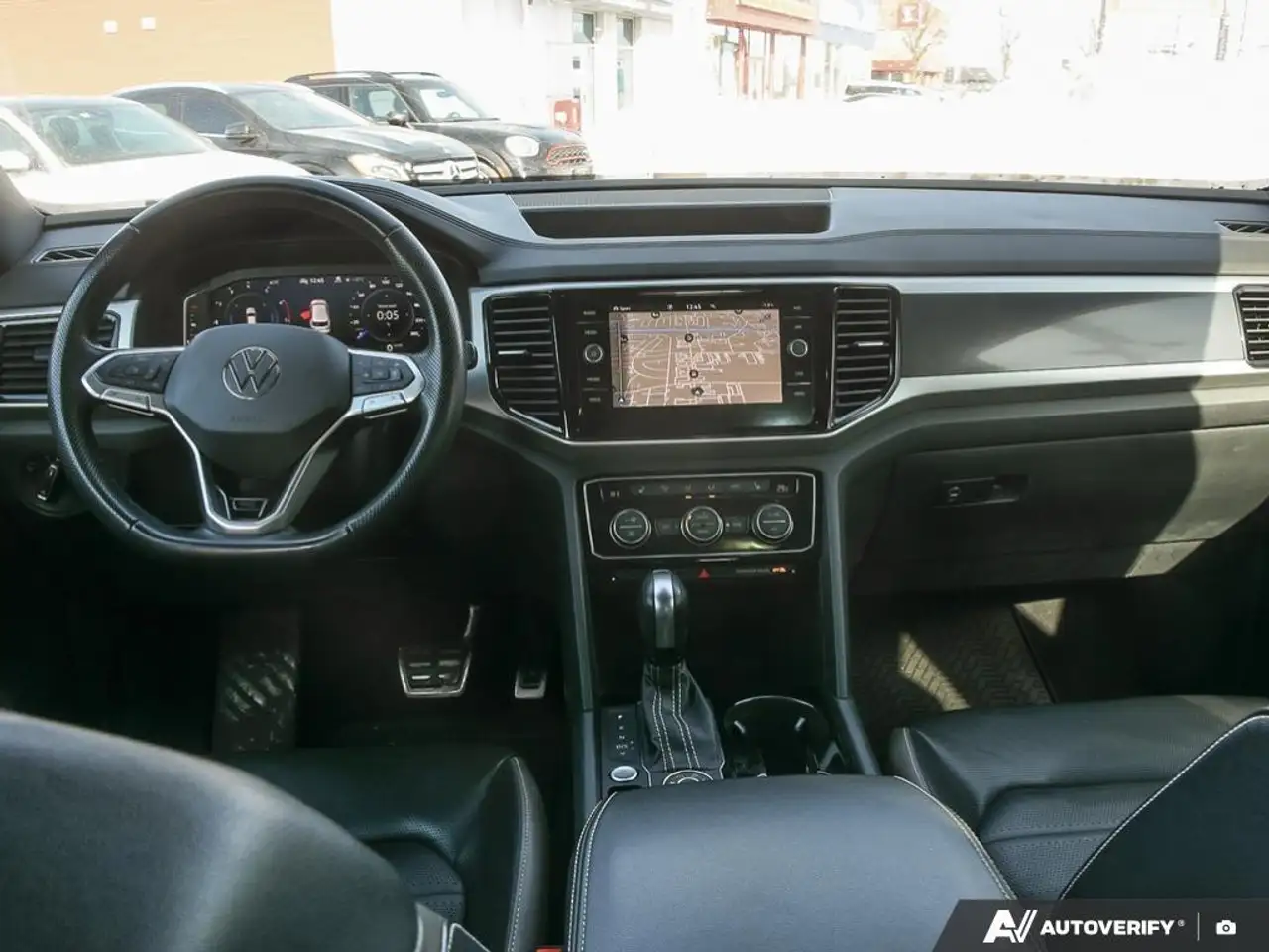 Volkswagen Atlas снимка Volkswagen Atlas