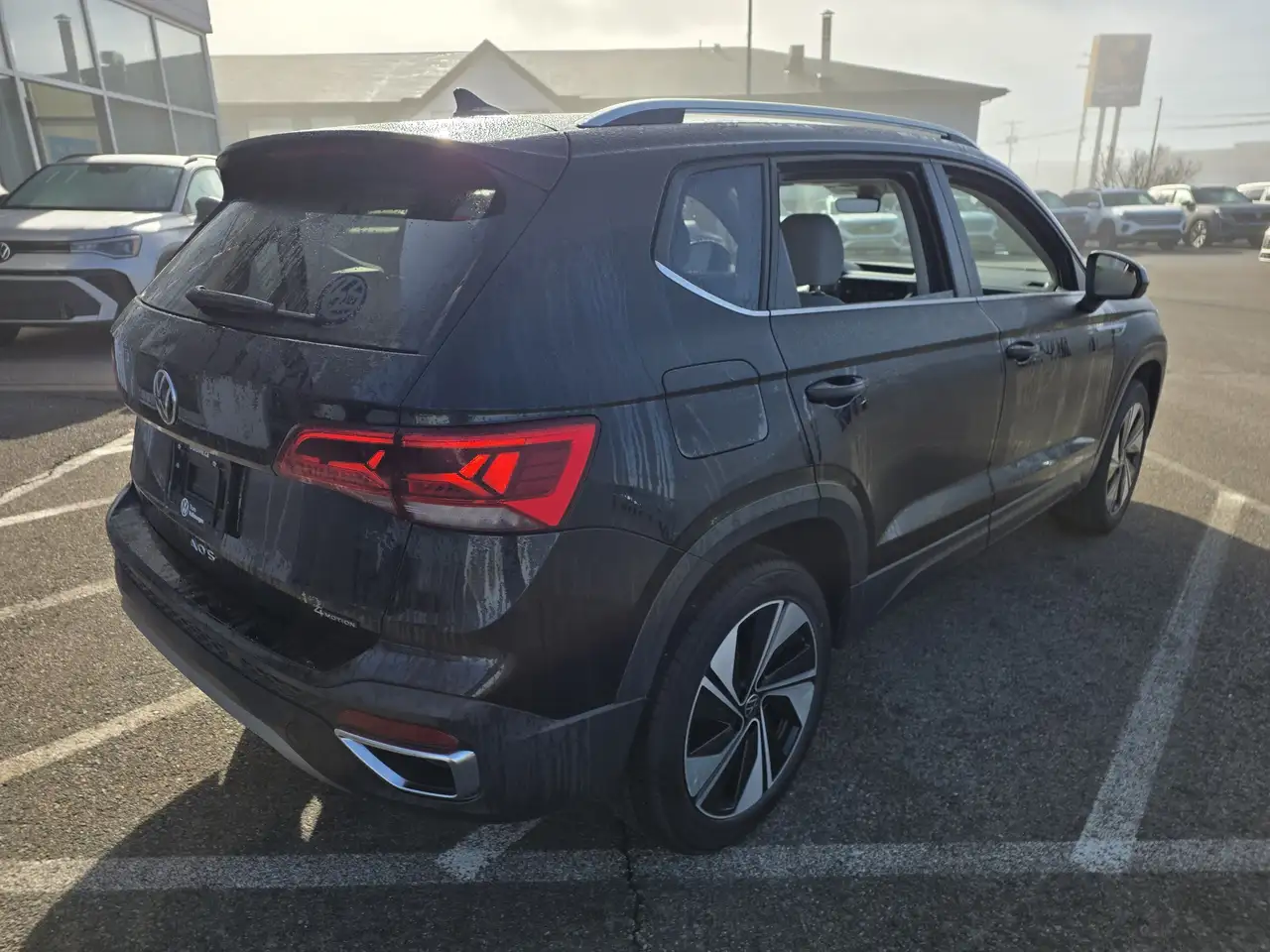 Volkswagen Taos снимка Volkswagen Taos