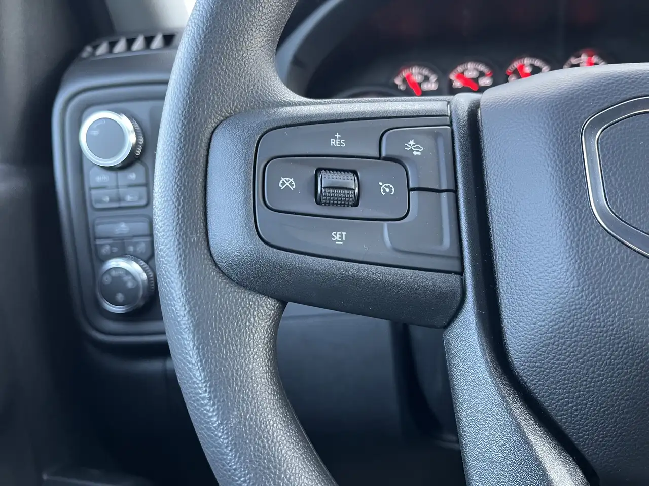 GMC Sierra 1500 photo GMC Sierra 1500