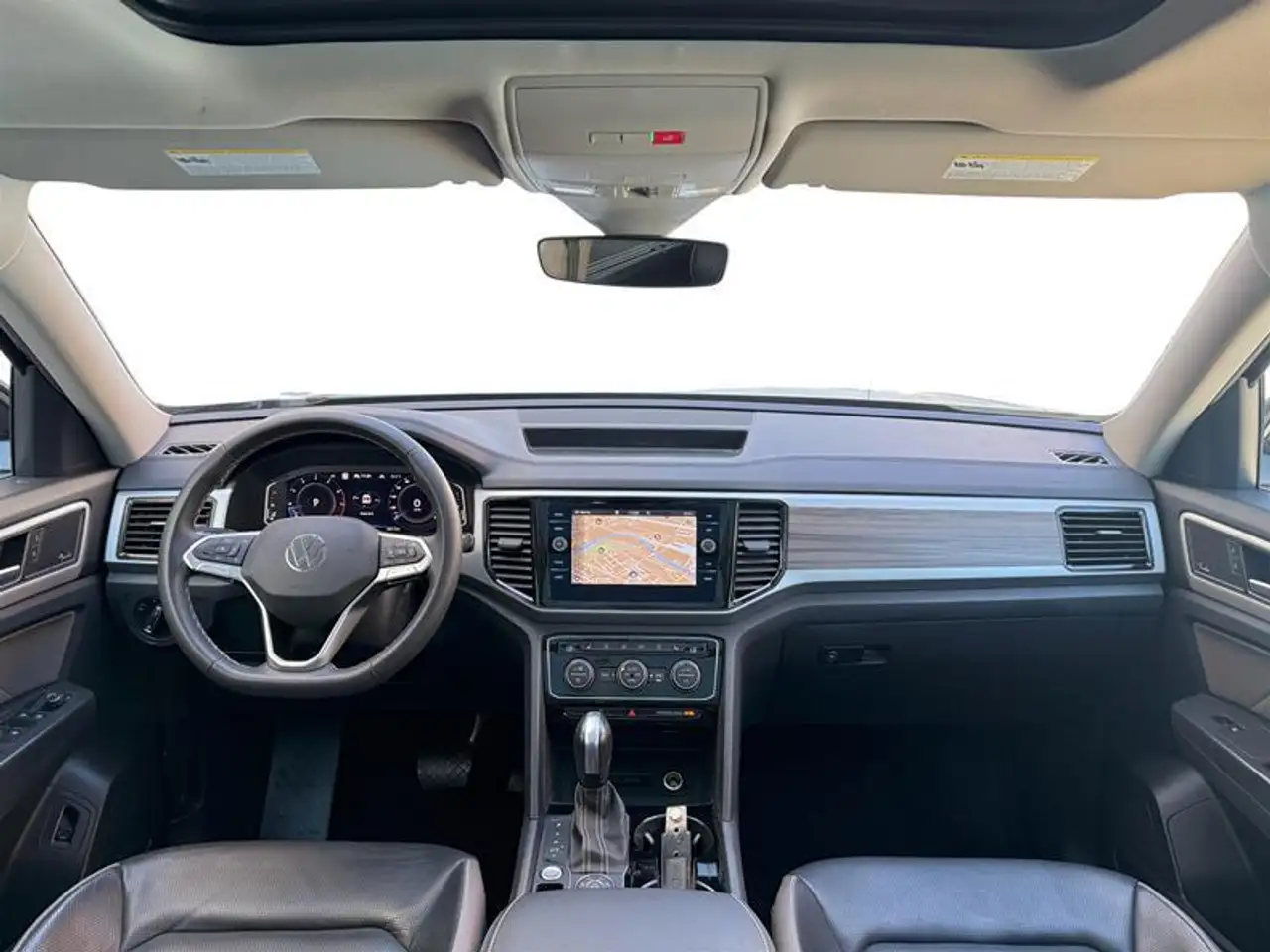 Volkswagen Atlas снимка Volkswagen Atlas