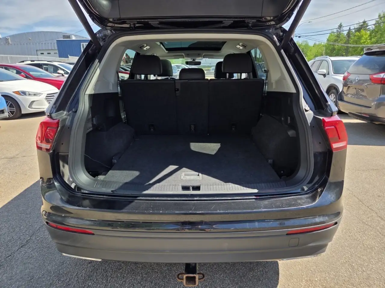 Volkswagen Tiguan снимка Volkswagen Tiguan