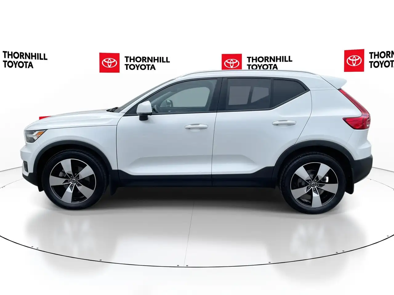 Volvo XC40 photo Volvo XC40