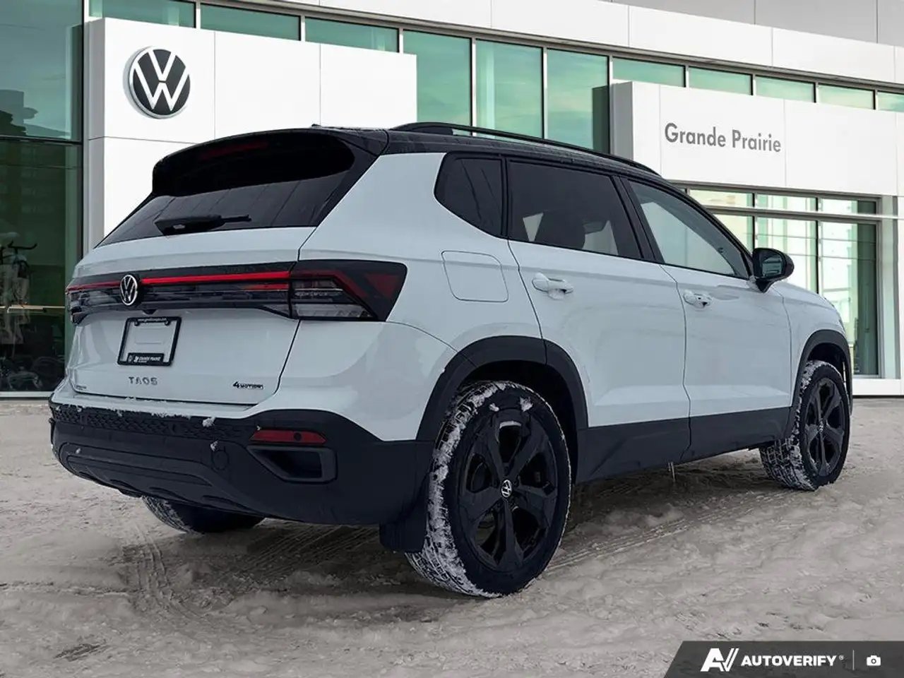 Volkswagen Taos снимка Volkswagen Taos