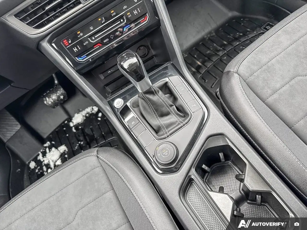 Volkswagen Taos снимка Volkswagen Taos